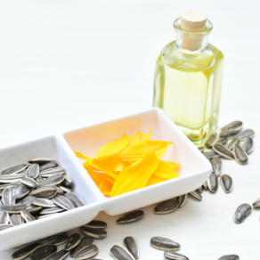 Glyceryl-Oleate-(Suryakanthi)